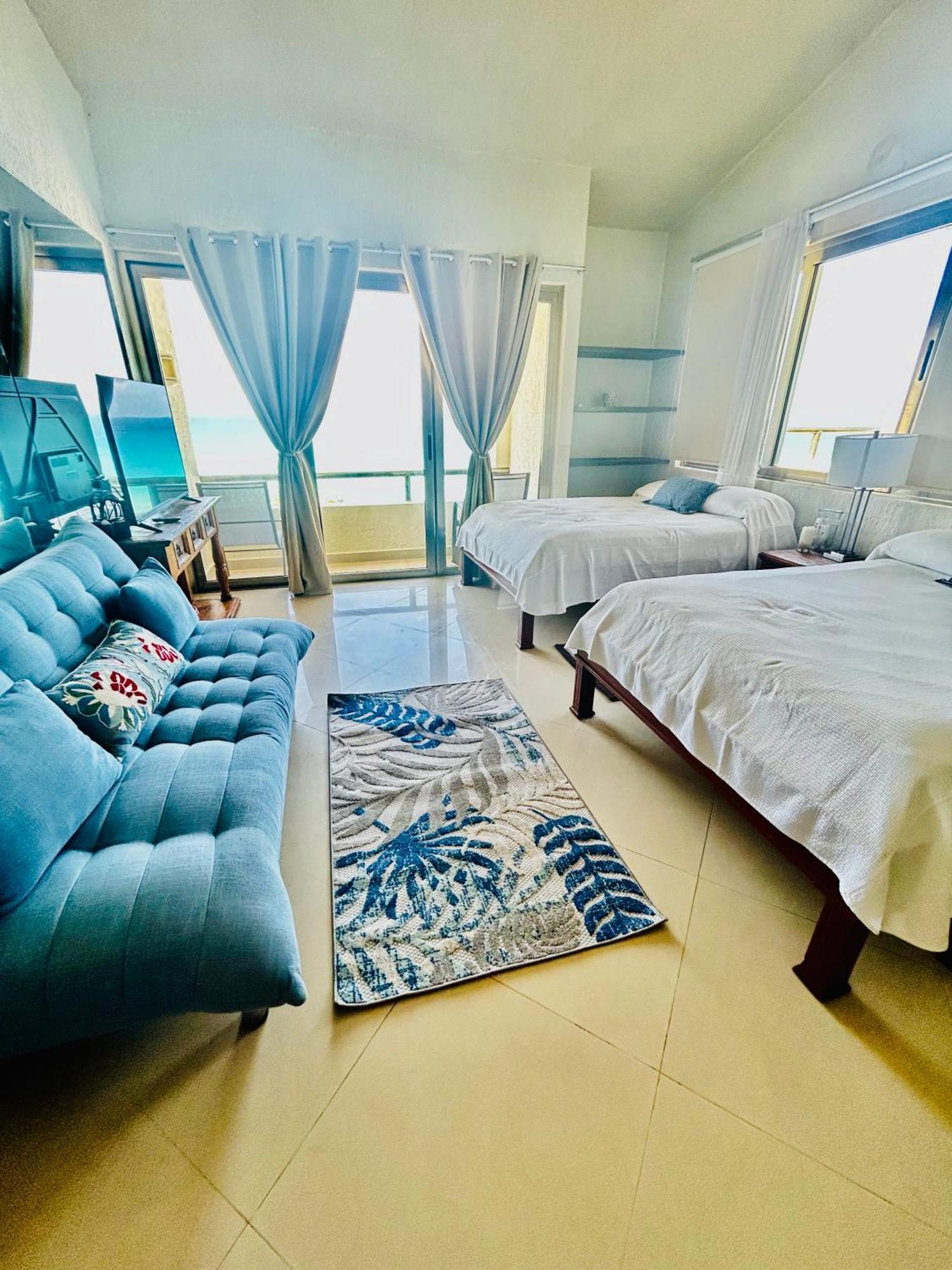The Suites Of Solymar 칸쿤 외부 사진